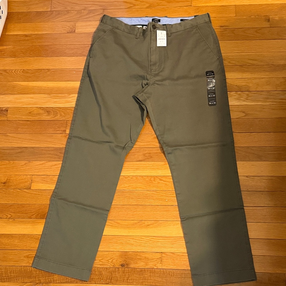 J. Crew Men's Olive Chinos